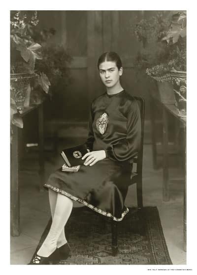 Frida Kahlo Portrait 1926 – Kunst