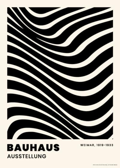 Plakaten "Bauhaus Schwarze Kurven" viser sorte kurvede linjer på en lys beige baggrund. Original Postershop kunstplakat inspireret af Bauhaus-skolen. Kan købes hos postershop.dk